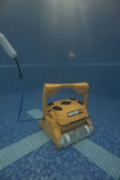 Dolphin Wave 100 Zwembadrobot 11 Dolphin Wave 100 Zwembadrobot - Afbeelding 9
