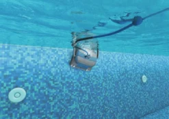 Dolphin Zenit 20 Pro Zwembadrobot 31 Dolphin Zenit 20 Pro Zwembadrobot -Bestway Verkoop zenit20 5