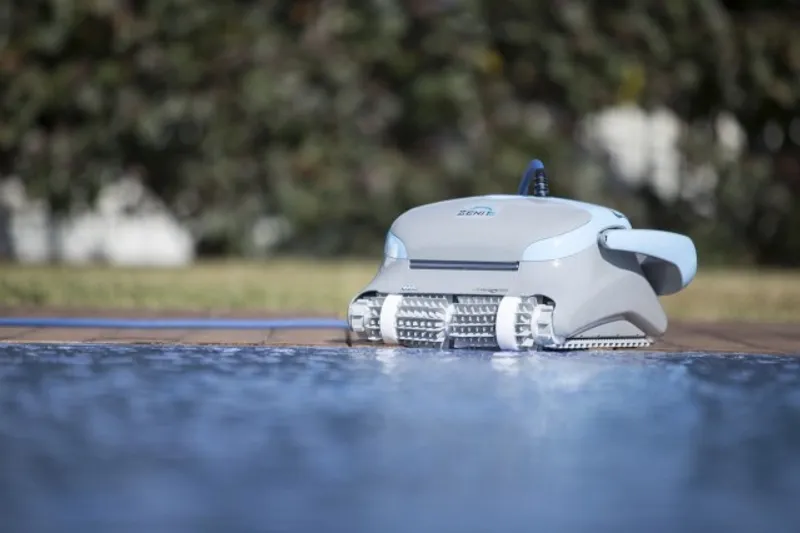 Dolphin Zenit 20 Pro Zwembadrobot 13 Dolphin Zenit 20 Pro Zwembadrobot - Afbeelding 11